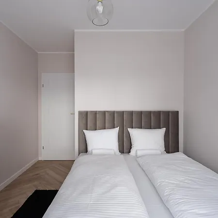 Rentplanet - Nowa Manufaktura Apartment *