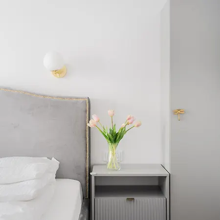 Rentplanet - Nowa Manufaktura Apartment Wroclaw