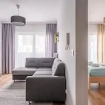 Rentplanet - Nowa Manufaktura * Wrocław