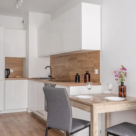 Rentplanet - Nowa Manufaktura * فروتسواف