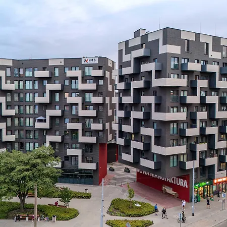 Rentplanet - Nowa Manufaktura * فروتسواف