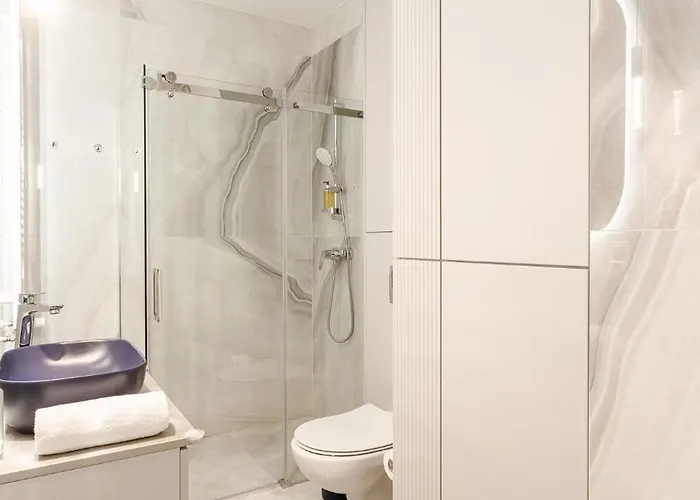 Rentplanet - Nowa Manufaktura Apartment Wroclaw